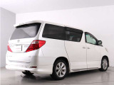 当店では、厳選された車両のみ展示しております。アルファード・ヴェルファイアに特化した専門店ならではの豊富な在庫の中から、お気に入りの一台をお探しください!