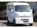 走行距離無制限の1年間保証(部分保証)付き。全国の日産工場でアフターを受けられますので、引っ越しなどで県外に移られても安心です。