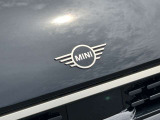 国道246号線沿い、南町田グランベリーパーク駅すぐ。MINI NEXT 東名横浜/〒194-0004 東京都町田市鶴間5-18-1/TEL:042-788-8027