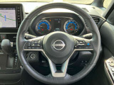 ハンドルの操作感は軽々としているため運転がしやすいです!