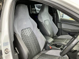 この度は数ある中から弊社認定中古車をご覧いただき誠にありがとうございます。スペースの都合上、店舗で展示していない場合がございますの事前にお問い合わせくださいませ。