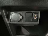 シガーソケット用の充電器が使用可能です!