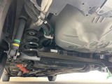 お車を安心してお乗りいただく為には、足回りの定期点検が欠かせません。サービスサポート(有償保証)では無料点検もご提供しており、安心のカーライフをお過ごしいただけるサポート体制が整っています。