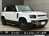 新車時1087.5万円(車両本体価格1033万円、メーカーオプション54.5万円)のお車です!人気グレードの低走行車です!スライディングパノラミックルーフや電子制御エアサスペンションなど装備も充実しております!