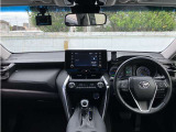 見通しのよいすっきりとした視界で、誰でも運転しやすいです。運転のしやすさは疲れにくさにも繋がりますよ♪
