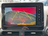 バックモニターが、駐車をサポートしてくれますよ!