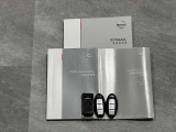 【インテリジェントキー】人気装備のインテリジェントキー付!荷物を持っている時や手が空いていない時に、持っているだけで鍵の開閉が出来ます♪純正エンジンスターター付