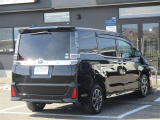 ヴォクシー 2.0 ZS 煌II 4WD 