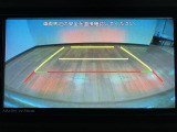 ☆バックをする時に見づらい後方を確認しやすくするバックカメラを装備しています☆