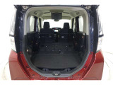 フルラゲッジ本気モードにて、荷物専用スペースとして活用頂けます。シートアレンジも簡単、力不要でこの広さ!!