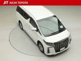 両側パワースライドドア付きだから、狭い駐車スペースなどでの乗り降りラクラク♪小さなお子さまのいるご家庭には嬉しい装備です。
