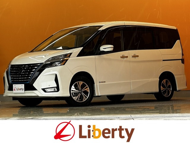 セレナ 1.2 e-POWER ハイウェイスターV 