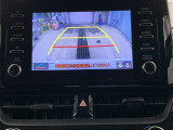 バックモニターで、後方確認しながら安心して駐車することができます。車庫入れが苦手な方にも安心です。※カメラが映し出す範囲は限られています。必ず車両周辺の安全を直接確認してください