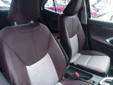 程よい高さの運転座席は、車内への乗り込みが楽です