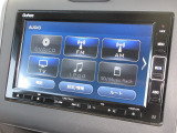 ナビゲーションはギャザズメモリーナビ(VXM-234VFi)を装着しております。AM、FM、CD、DVD再生、Bluetooth、音楽録音再生、フルセグTVがご使用いただけます。