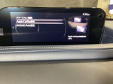 Apple Carplay・Android Auto対応!マツダ コネクト(コマンダーコントロール)でスマートフォンを操作して、通話、音楽を聴いたり、マップで目的地を調べることができます。