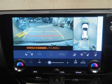 バックカメラ付きで運転が苦手な方の車庫入れもラクラクです。後方の死角部分がモニターに映し出されるので安全性もアップ!