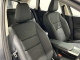 正規認定中古車 全国正規ディーラー保証付/2年・走行距離無制限 弊社デモンストレーションカー 黒革電動シート アンドロイドオート アップルカープレイ 電動トランク ヘッドアップディスプレイ