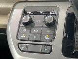 【シートヒーター】寒い日に重宝するシートヒーター!エアコンより早く温まってくれるので寒がりの人も安心ですね♪エアコンの温風は乾燥するから苦手、という方にもをおすすめです。