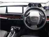 運転席廻りです。
