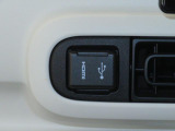 USB&HDMI差し込みあります。