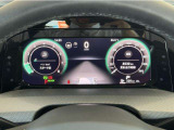 フル液晶メーター&ldquo;Digital Cockpit Pro&rdquo;を採用。お好みで表示を切り替えることが可能です。