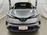 走行安定性もばっちりです。運転しやすくロングドライブも安心です。