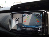 【アラウンドビューモニター】上から見下ろすような視点でスムース駐車をサポートしてくれるアラウンドビューモニター(^v^)