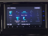 純正メモリーナビとバックカメラ付☆bluetoothオーディオでドライブも好きな音楽を聴いて楽しめます。TV視聴も可能です☆