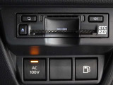非常時やキャンプなどに役立つAC100Vコンセント付きです。ETCも装備してます。