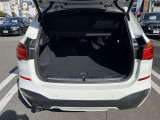 また、BMW正規認定中古車は、エマージェンシーサービスが自動付帯。24時間365日、皆様のカーライフをサポート致します。確かな安心のうえで、「駆けぬける歓び」をご堪能ください。