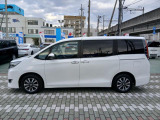 ボディから内装、エアコンまであなたのお車を丸ごとクリーニングする「まるまるクリーン」をご用意。トヨタ車はもちろん、軽自動車、他社車もOKです。
