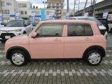 ボディから内装、エアコンまであなたのお車を丸ごとクリーニングする「まるまるクリーン」をご用意。トヨタ車はもちろん、軽自動車、他社車もOKです。