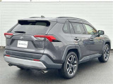 RAV4 2.0 アドベンチャー 4WD 