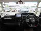視界が良好でどなたでも運転がしやすいのでお勧めです!!