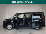 両側パワースライドドア付きだから、狭い駐車スペースなどでの 乗り降りラクラク!小さなお子さまのいるご家庭には嬉しい装備。