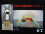 バックガイドモニターを装備しています、車庫入れもラクラクです。パノラミックビューモニターを搭載しています、上からの画像も表示されます。