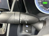 【ワイパー速度調整ダイヤル】ワイパーの速さの調整ができます。