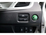 ECONボタンで低燃費モードに☆☆☆ECONスイッチを上手に使ってエコドライブ♪♪環境にもお財布にも優しい装備です☆☆☆