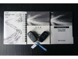 メンテナンスノート、取扱説明書付いています!おクルマの情報が、ギュッと凝縮★ 今までの整備記録が記載されている、大事な物です★