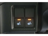 体を直接温めてくれるシートヒーターが装備されていますので、冬場はとても快適です。