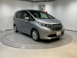 急ハンドル時に起こる横滑りを抑制し、車の姿勢を図るVSA機能、障害物センサーを搭載。