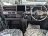N-VAN ファン 4WD 