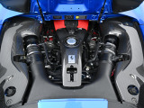 720psを発揮する3.9L・V8ツインターボエンジンをリアミッドに搭載しております。