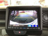 【バックカメラ】駐車時に安心のバックカメラが装備されています!