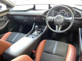 MAZDA3ファストバック 1.5 15S レトロスポーツエディション 