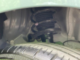 お車を安心してお乗りいただく為には、足回りの定期点検が欠かせません。サービスサポート(有償保証)では無料点検もご提供しており、安心のカーライフをお過ごしいただけるサポート体制が整っています。