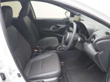 運転しやすいポジションのフロントシート