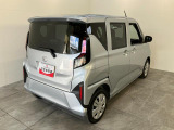 お客様にぴったりなおクルマをお選びいただけますように様々な展示車をご用意致しております!ダイハツの軽自動車だけではなく、他メーカー車やコンパクトカー・ミニバンなども数多く取り揃えております!