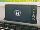 【メーカー9インチナビ】インテリアに溶け込むスタイリッシュな「専用設計」メーカーナビを装備♪視認性や操作性など基本性能にも優れ、より上質なカーライフをお楽しみいただけます。